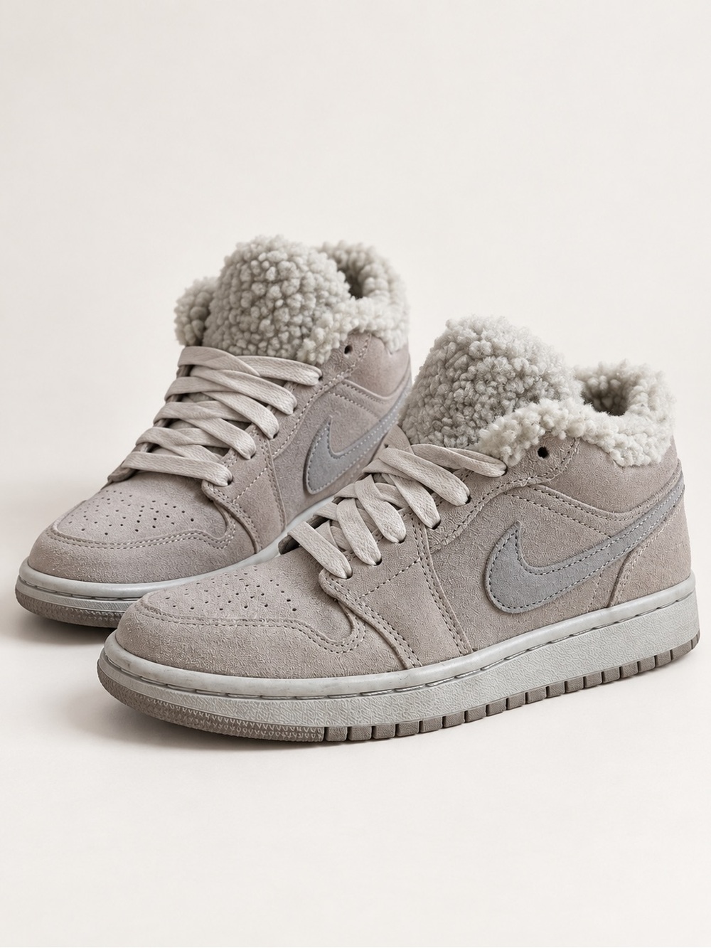 Nike Air Jordan 1 Low SE Sherpa Fleece Grey Suede Sneakers Womens Size 5.5 Cozy